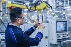 供自帮式、低代码的生成式AI办事 