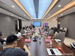 实正在贸易案例引入讲授环节 